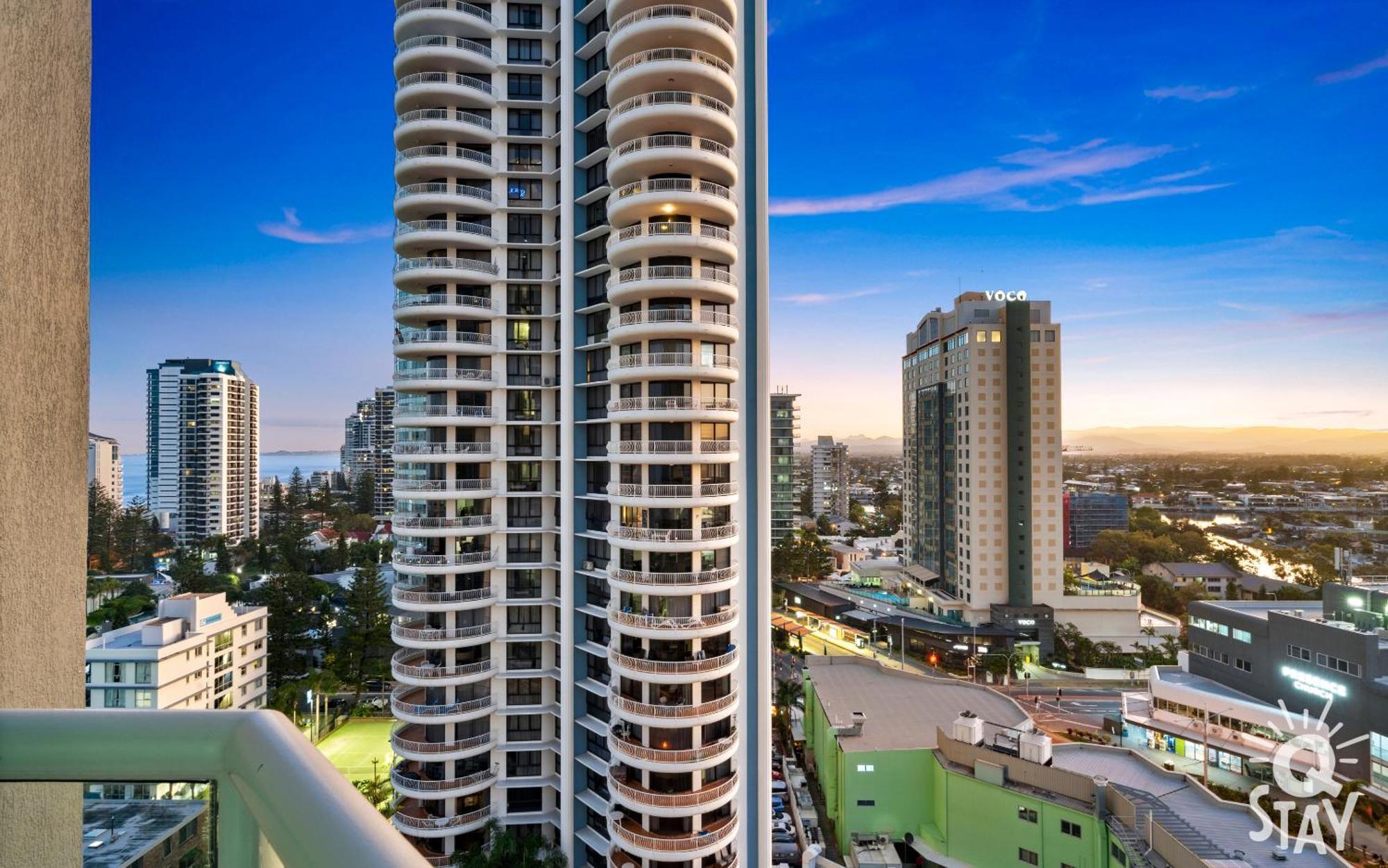Legends Surfers Paradise Mid Week Madness Deal - Q Stay 골드코스트 외부 사진