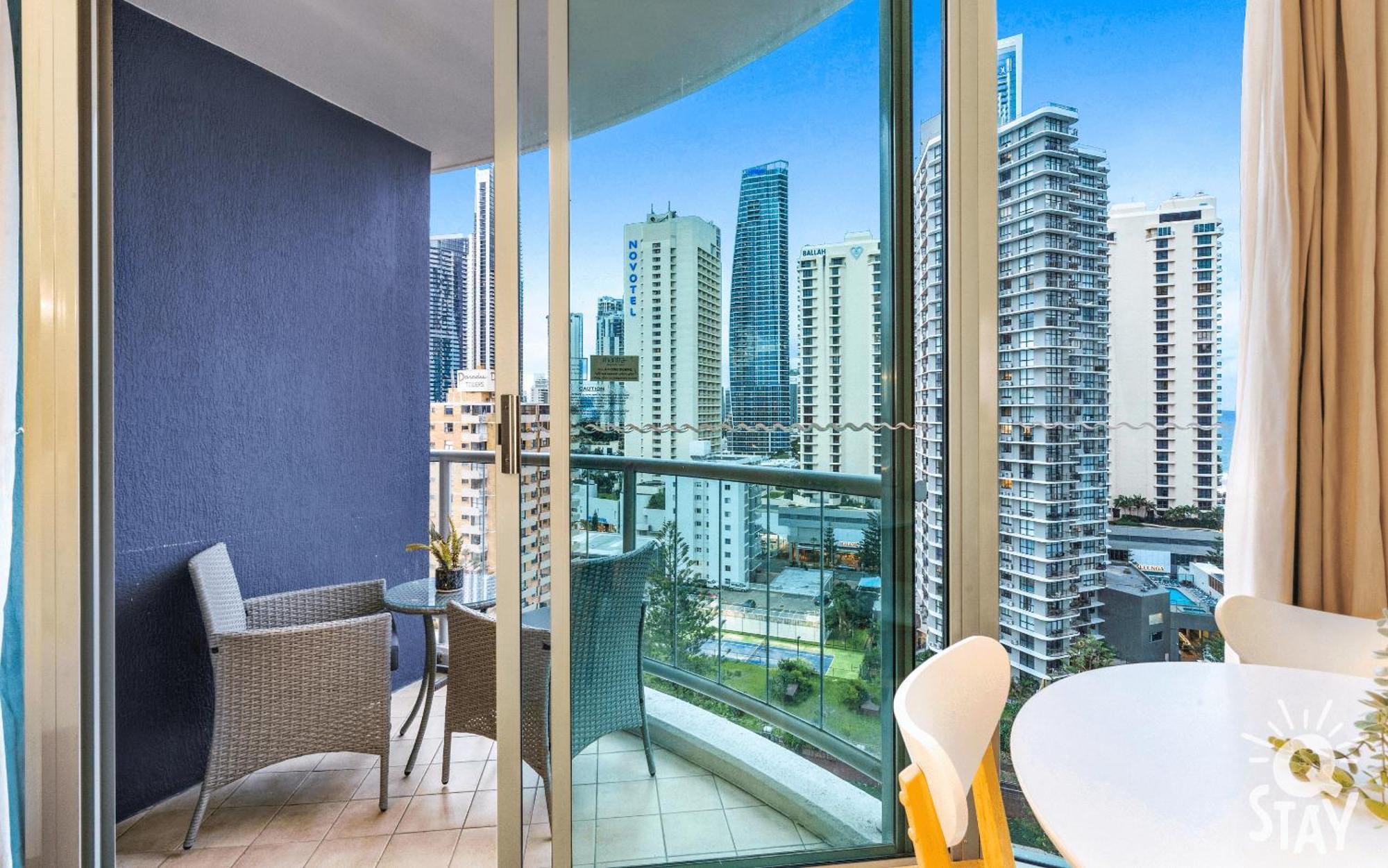 Legends Surfers Paradise Mid Week Madness Deal - Q Stay 골드코스트 외부 사진